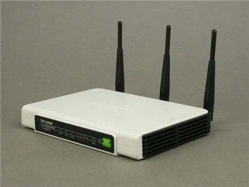 两个wifi路由器怎么连接