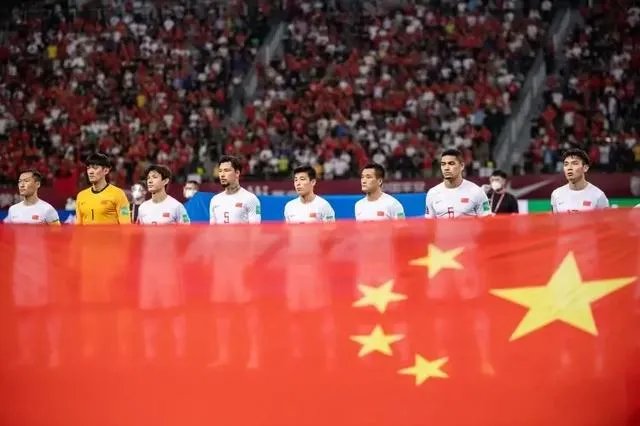 国足2:0战胜菲律宾后，能够确保小组出线进入12强赛吗？