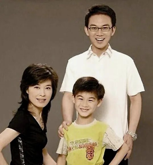 郎永淳52岁妻子曝光,这个女人是什么来历?