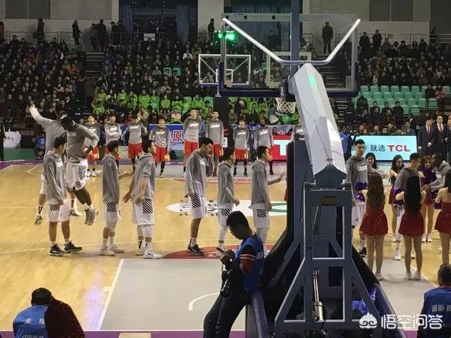 辽篮成功在主场复仇深玔，看到球队有哪些改变?还有哪方面要提高？
