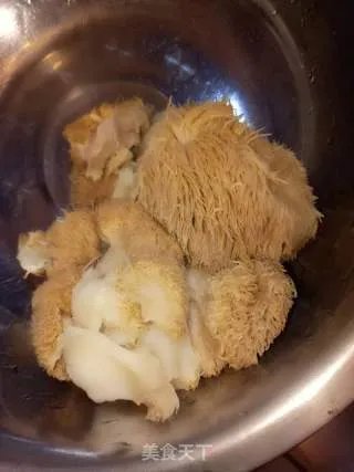猴头菇炖排骨