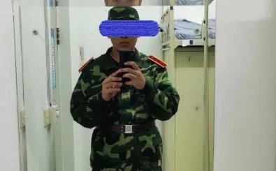 大学大一新生方某入校三天后在宿舍内死亡,此案有何疑点?