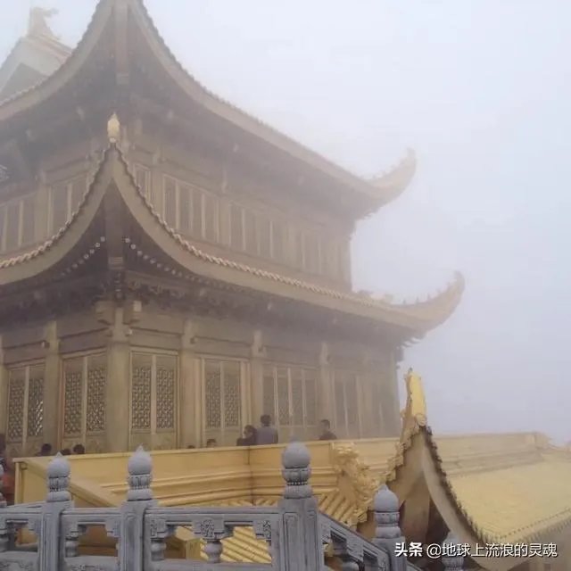 你去过的第一个A级景区是哪里?给你留下了什么深刻印象?
