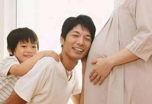 你如何看待我国总和生育率低于国际警戒线这一现象?