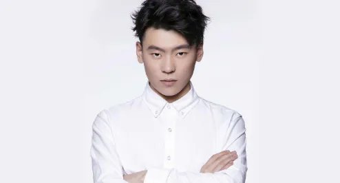 左边画个龙右边画一道彩虹什么歌