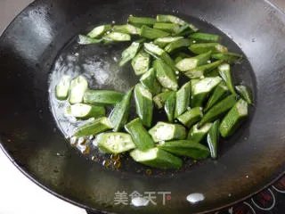秋葵炒肉