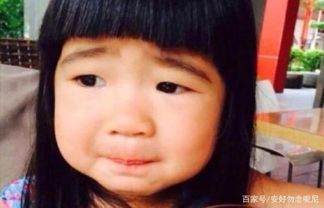 曹格夫妇为女儿庆生,10岁Grace颜值开挂,身材似模特,你怎么看?