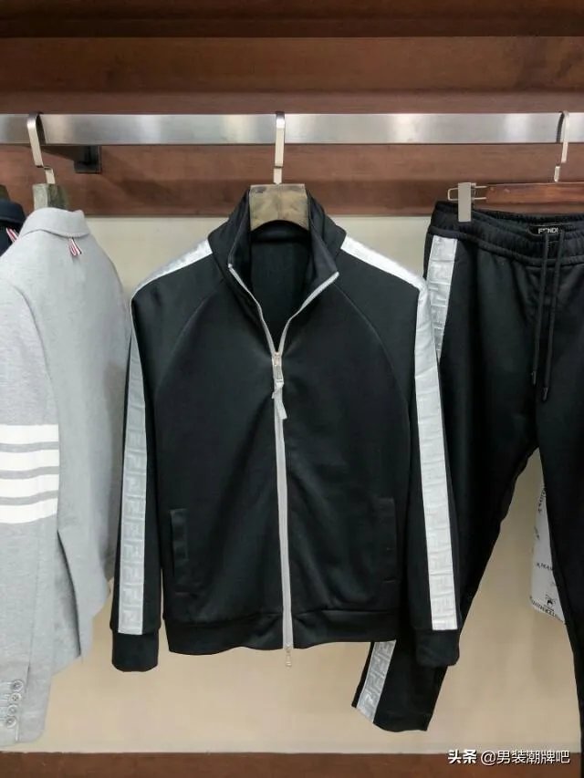 运动套装有好看的吗?