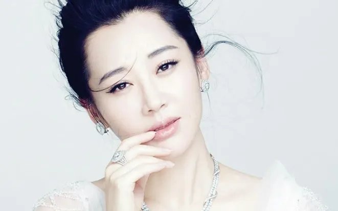最有韵味的美女许晴，为什么和前男友分手之后，到现在一直单着？