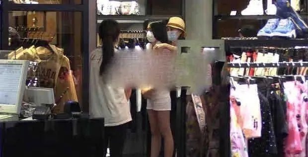 李成儒为啥会退出演技综艺，导演组的人都被买通了？